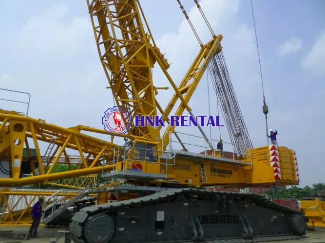  Sewa Unic Crane  kawasan industri cilacap